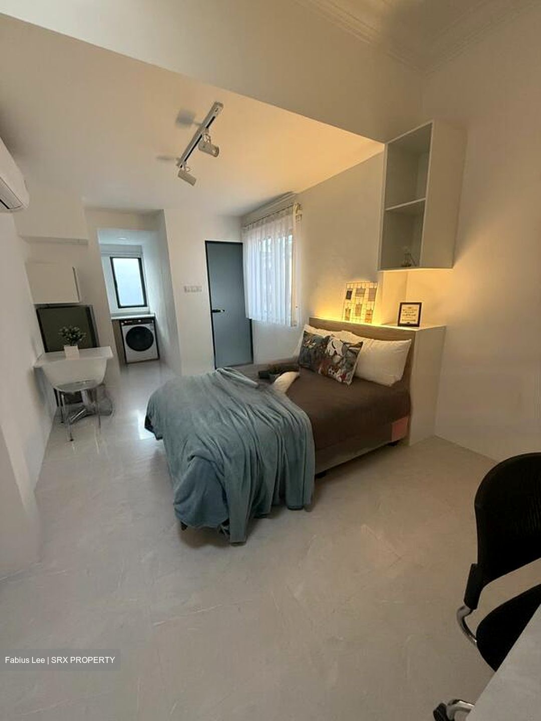 East Coast Road (D15), Apartment #524219101